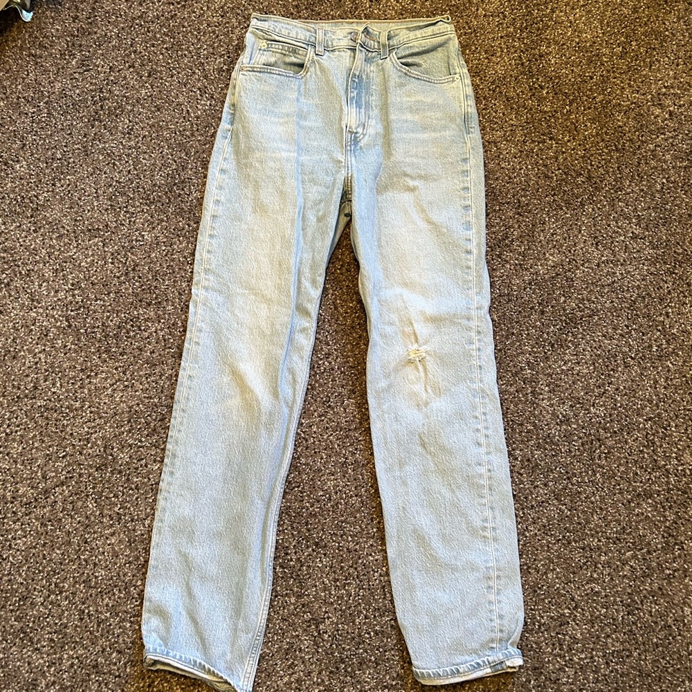 Levi’s 70s high waist straight leg jeans size 27